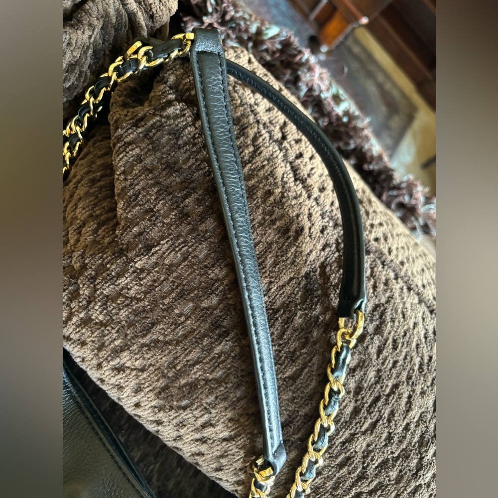 Tory Burch Black Leather Tote with tassels. Gently used in excellent condition! - Picture 10 of 13